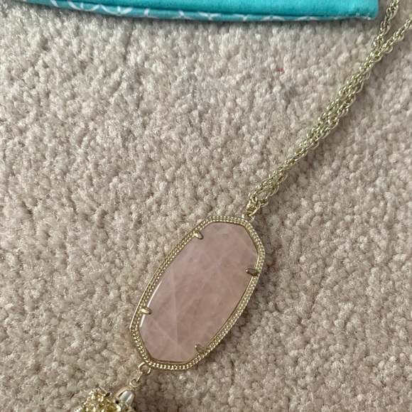 Kendra Scott Rose Quartz Necklace - Picture 4 of 6